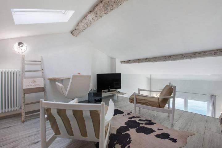 Le Coccinelle Home A Lierna Esterno foto